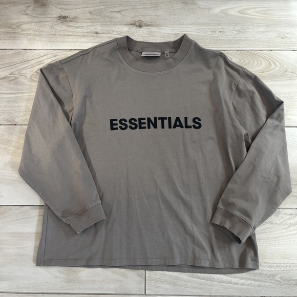 Fear of God Other - AUTH FOG Fear Of God Essentials Grey Long Sleeve T-Shirt Men XL X Large